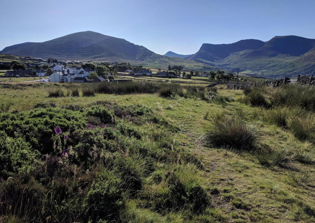 Canolfan Y Fron Nantlle Eksteriør billede