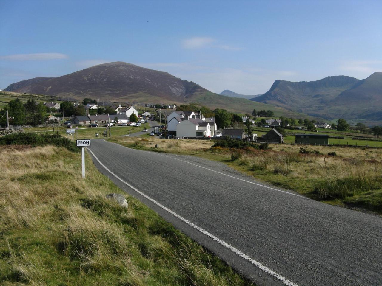 Canolfan Y Fron Nantlle Eksteriør billede
